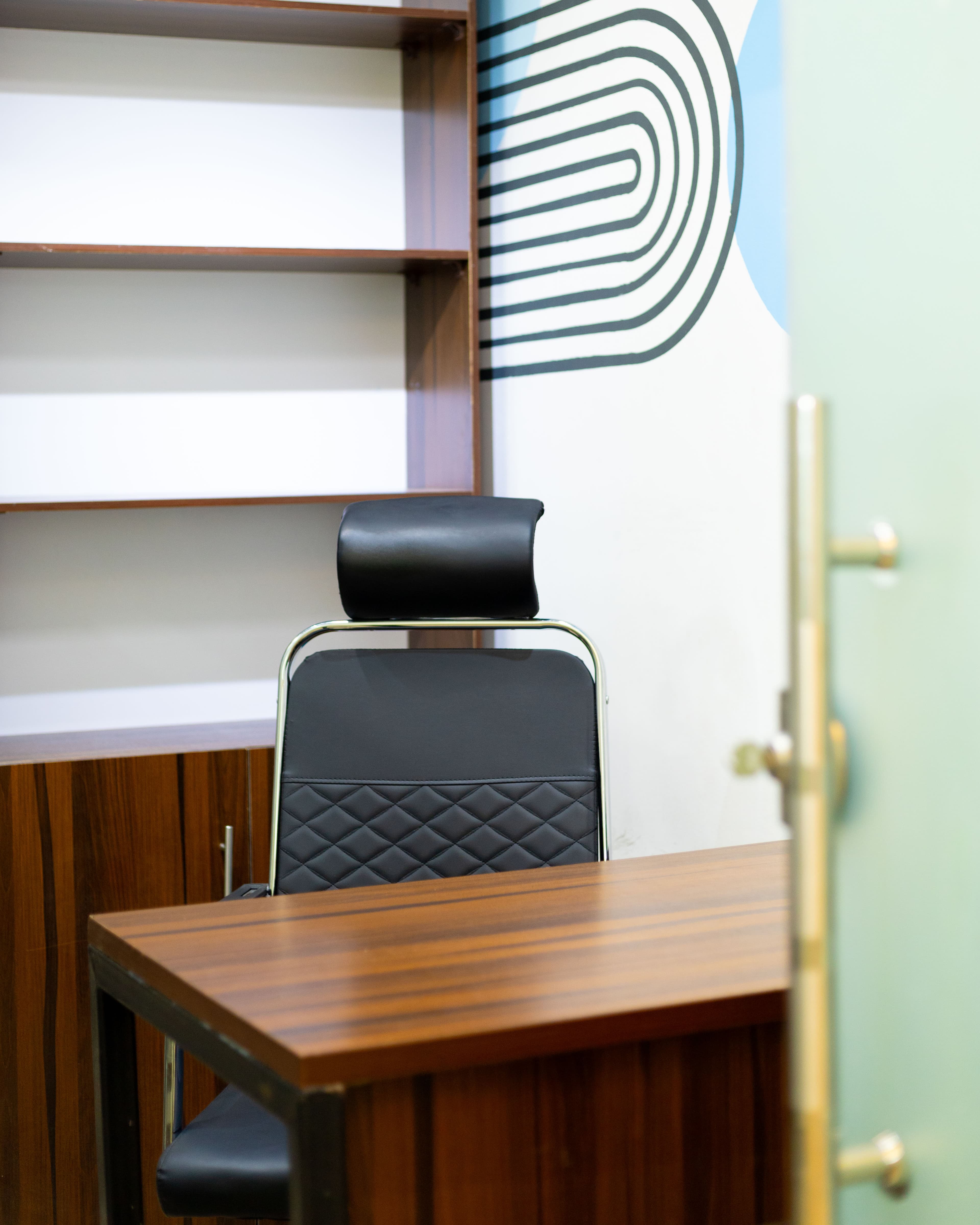 Private Office view 4